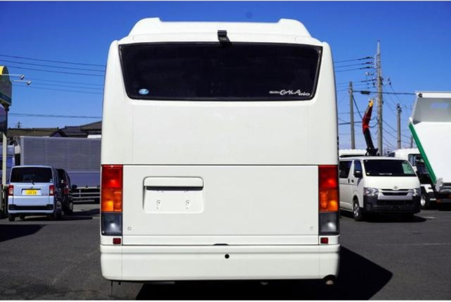Isuzu (Bus type – エルフ/大型バス)