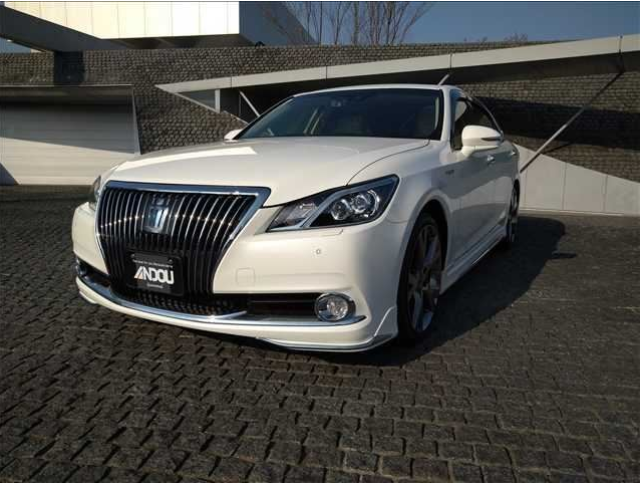 Toyota Crown Majesta Base Grade